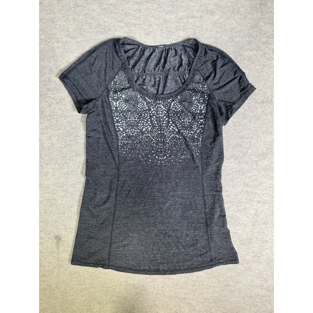Lululemon Metal Vent Tech T Shirt Womens Heather Gray Graphic Sweat Wick Running